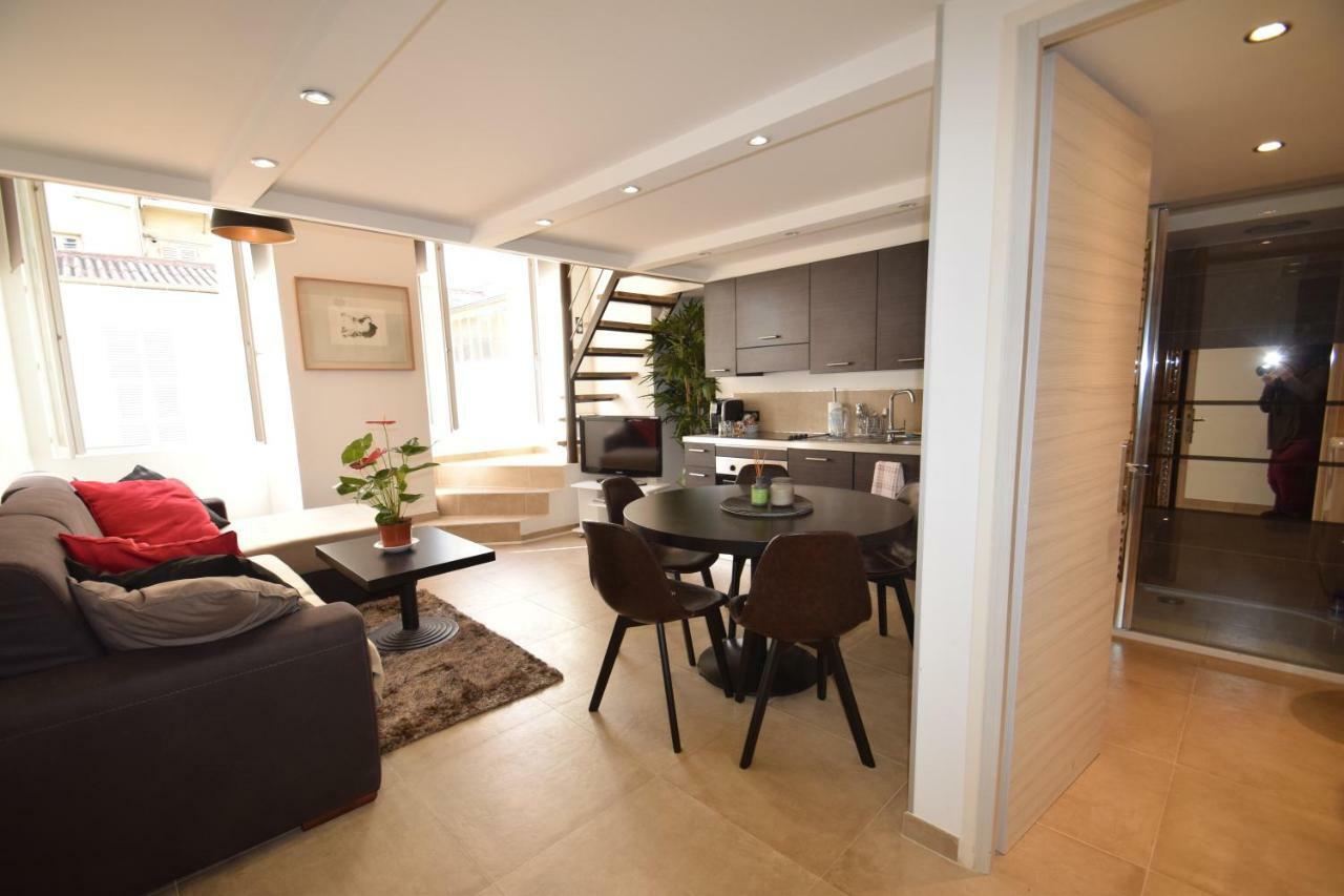 Appartamento Perla Duplex - No Better Location In Nizza